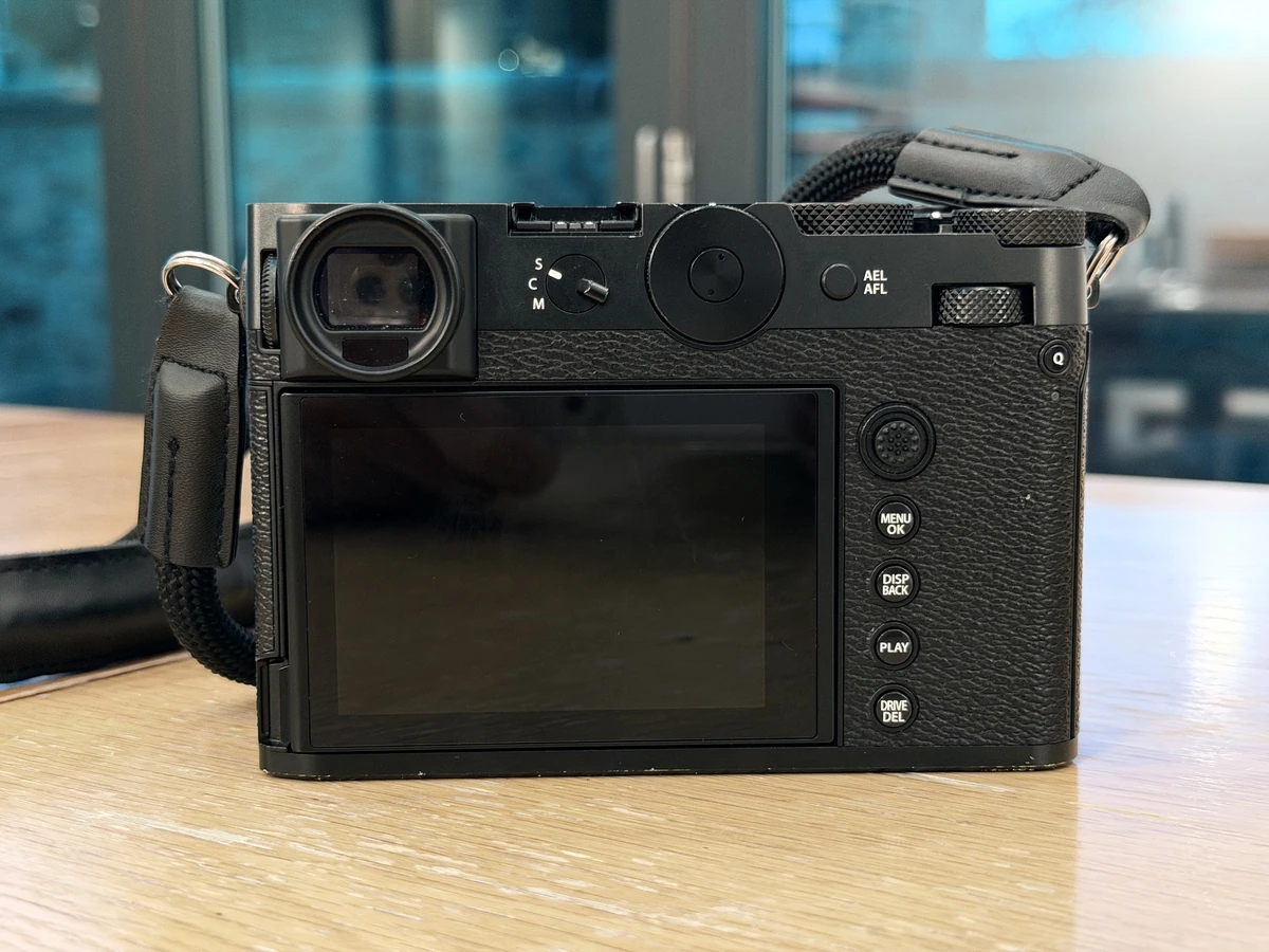 The back of the GFX100RF