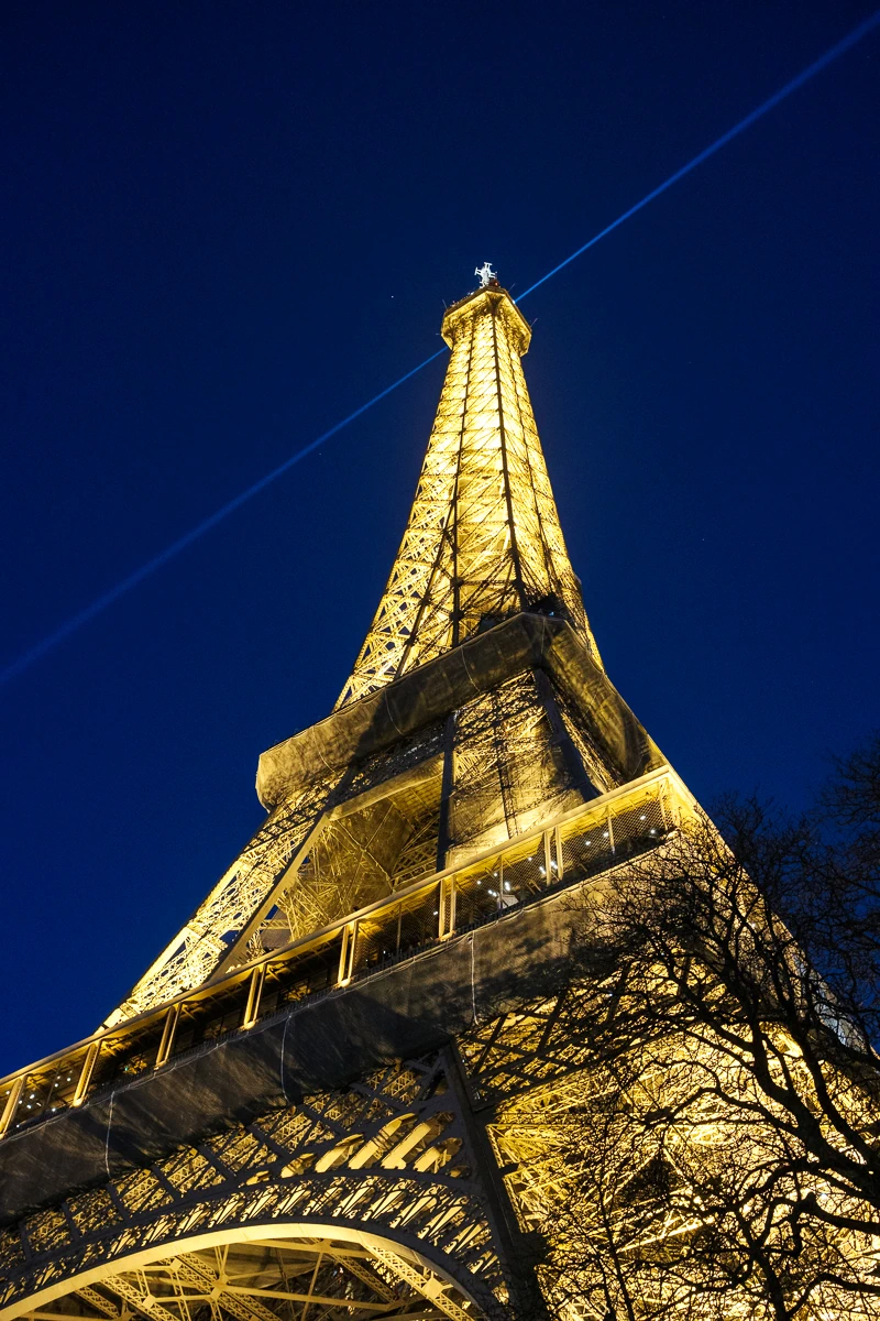 paris-02.webp