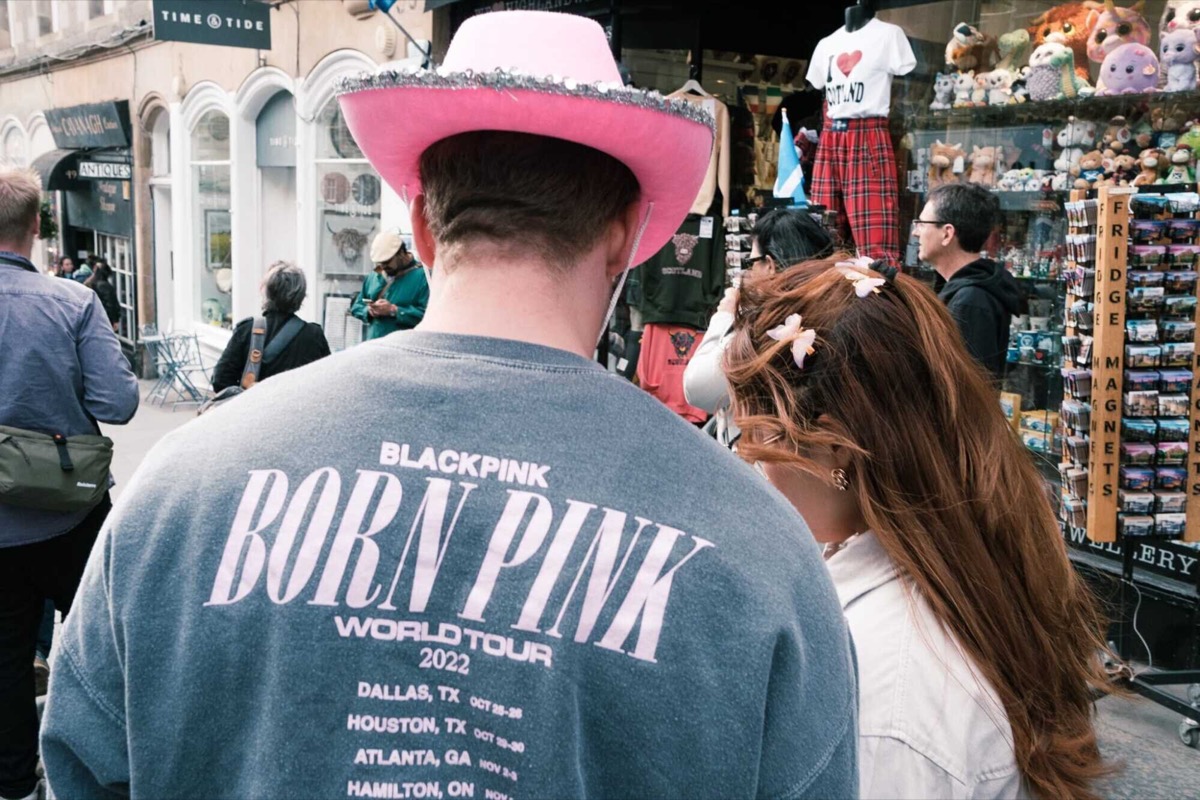 Eras Tour weekend street photo 04