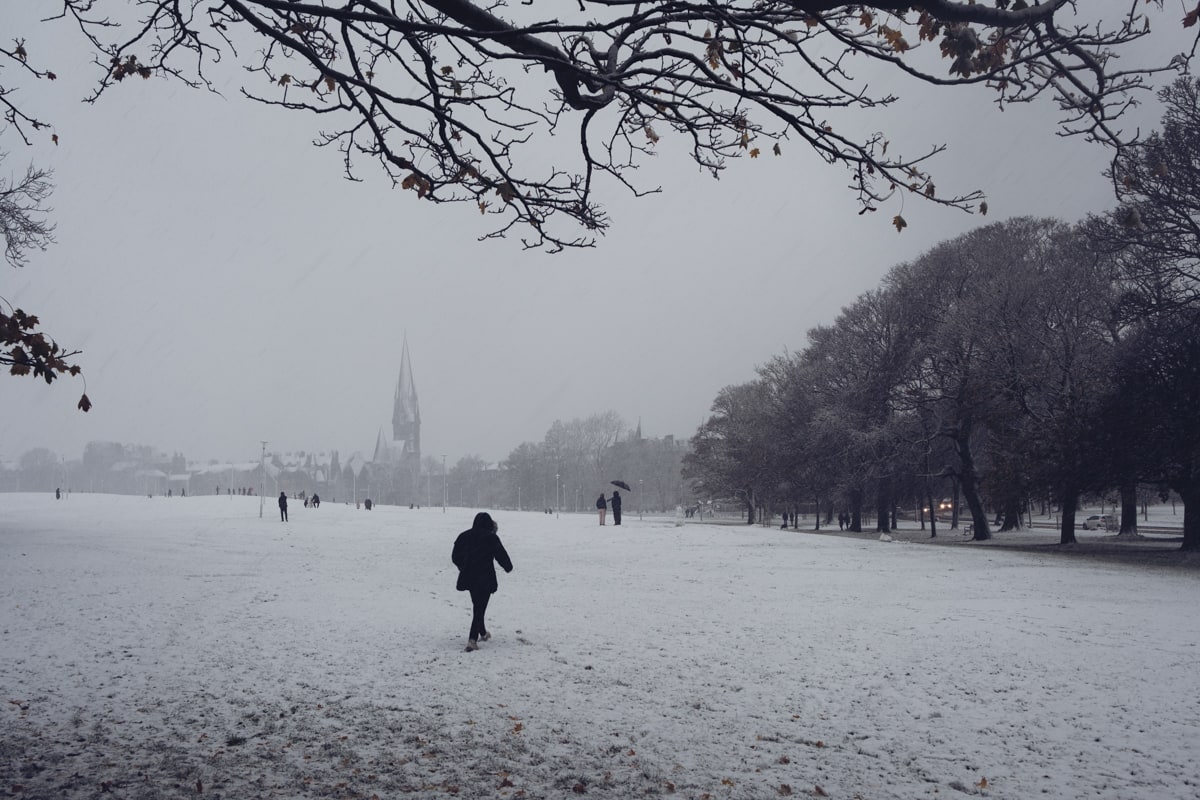 Snow scenes in Edinburgh