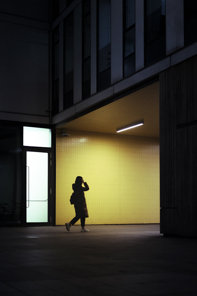 Night street photo 01