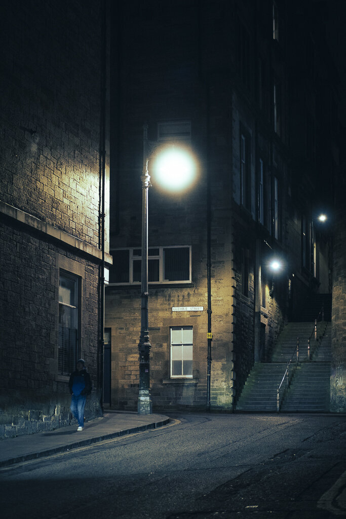 Night street photo 02