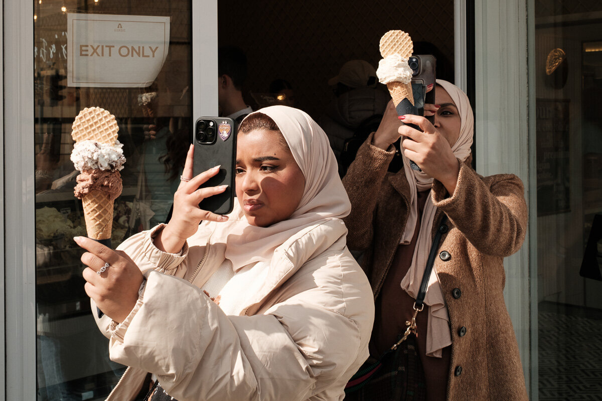 Close-up street photo 01