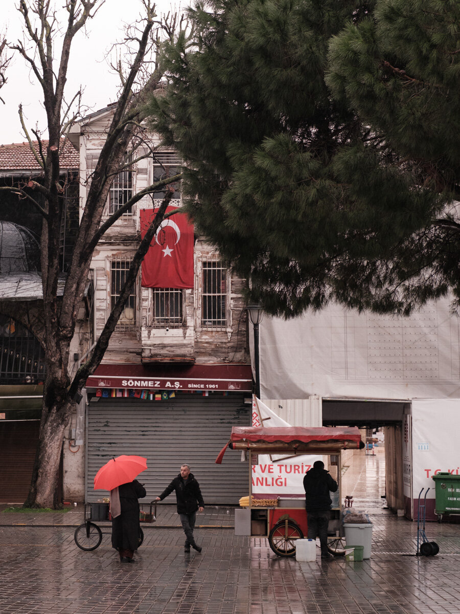 Istanbul street photo 01